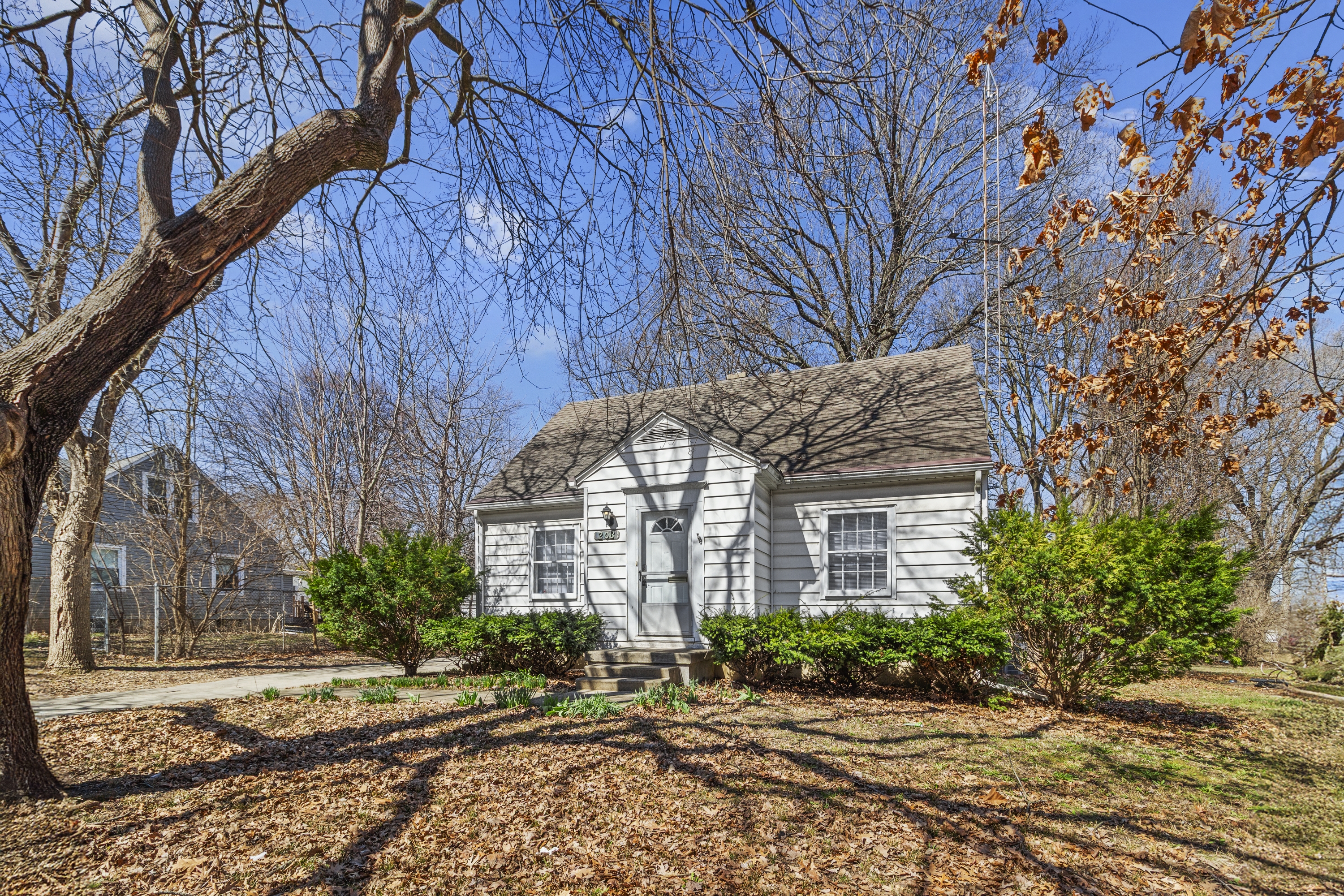 Property thumbnail image