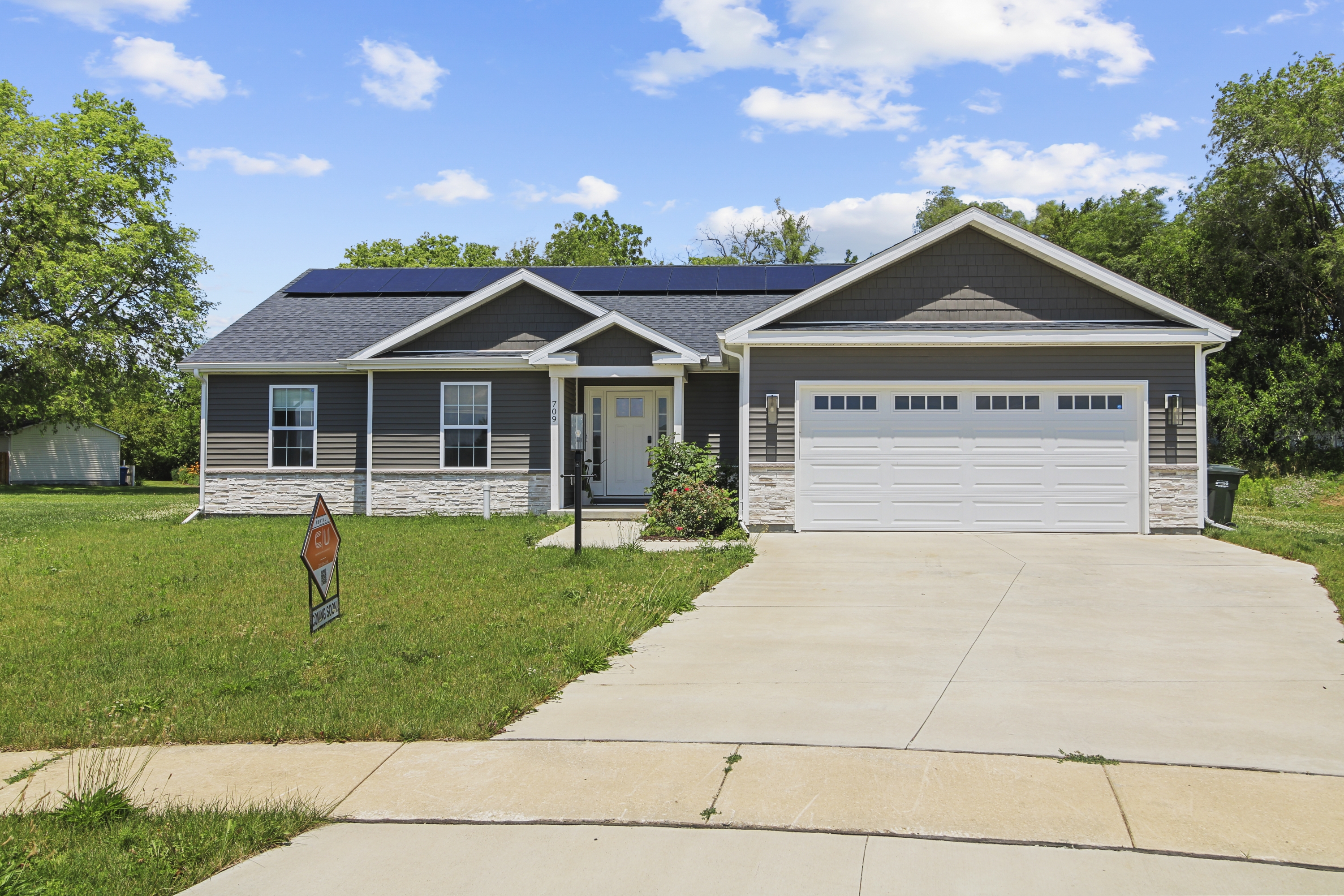 709 North Abbey Road