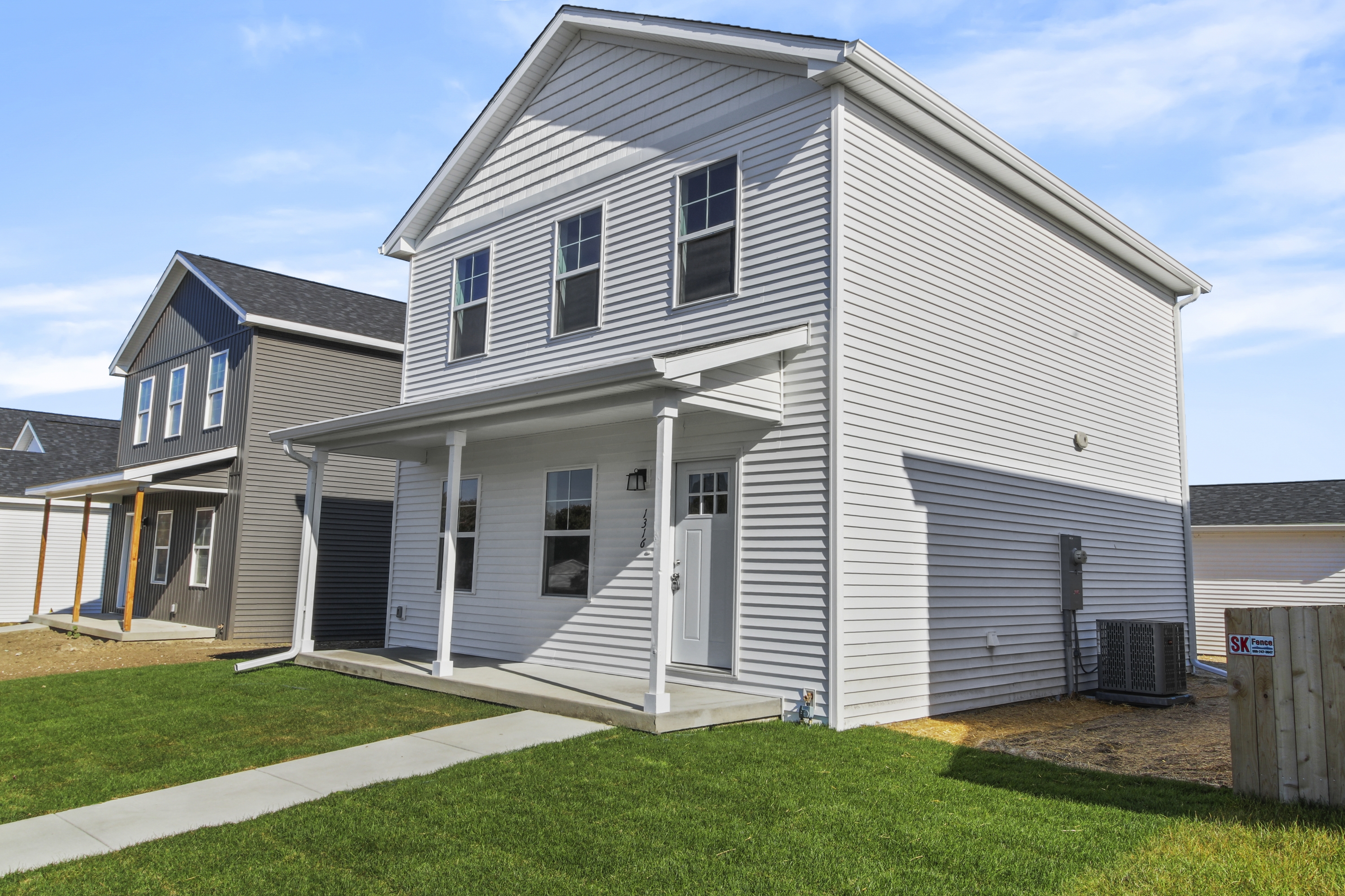 Property thumbnail image